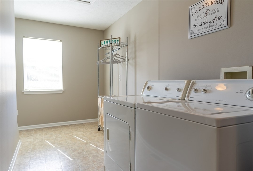 768 Royal Sunset Drive - Photo 15
