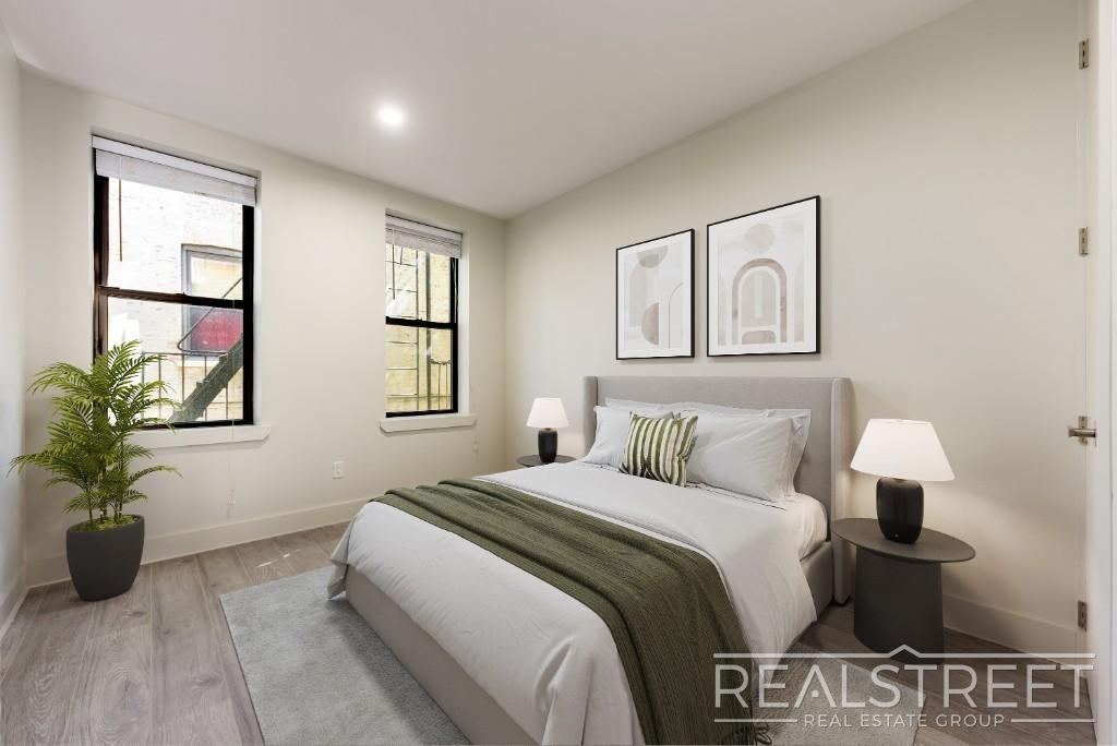 1647 Eighth Avenue - Photo 3