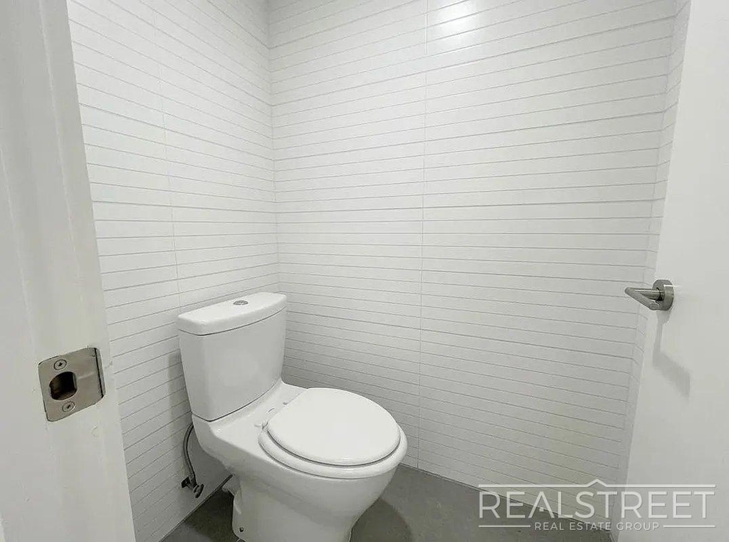 22 Catherine St - Photo 6