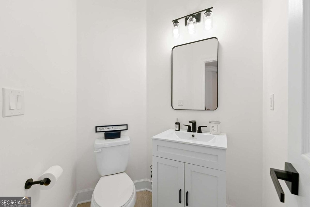 1501 Glen Ivy - Photo 8