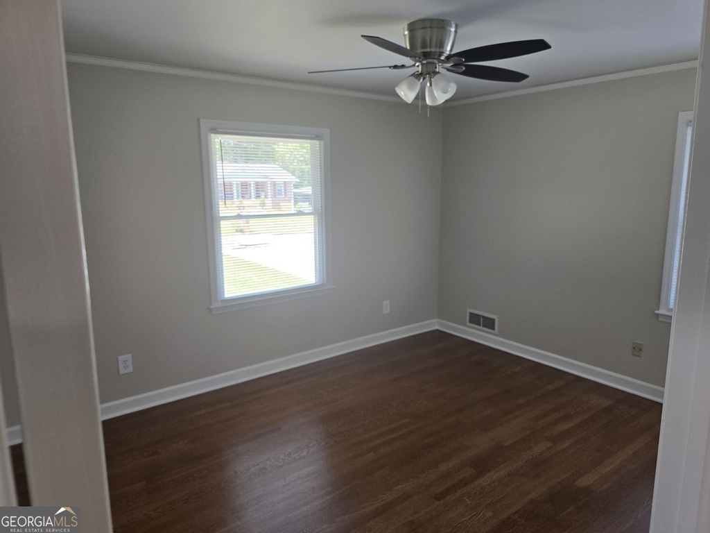 3420 Northside Drive - Photo 7