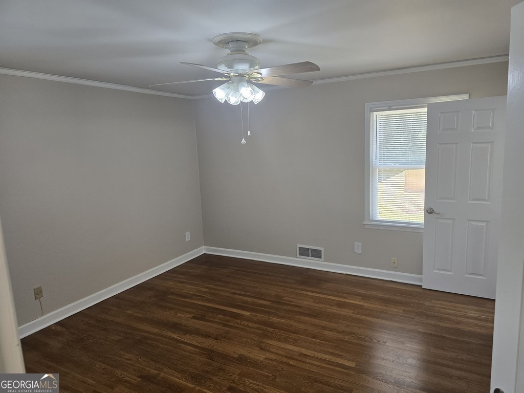 3420 Northside Drive - Photo 9