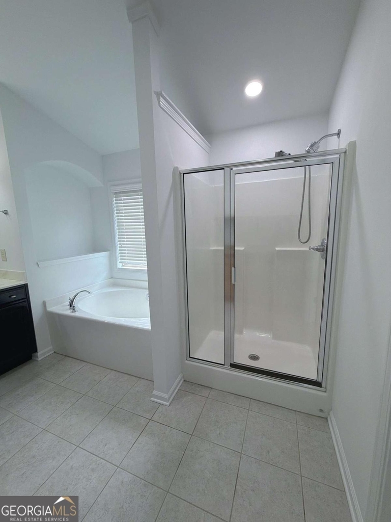 1000 Parkside Wood Court - Photo 10