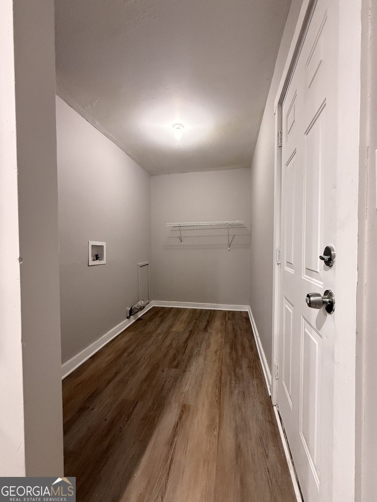657 Robert E Lee Parkway - Photo 7