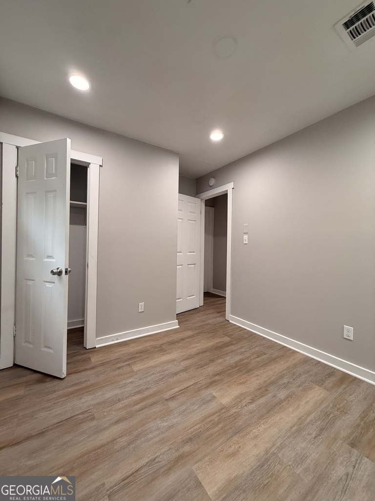 657 Robert E Lee Parkway - Photo 22