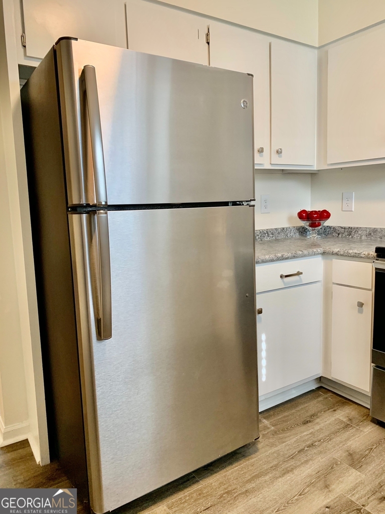 322 Powder Springs Street - Photo 5