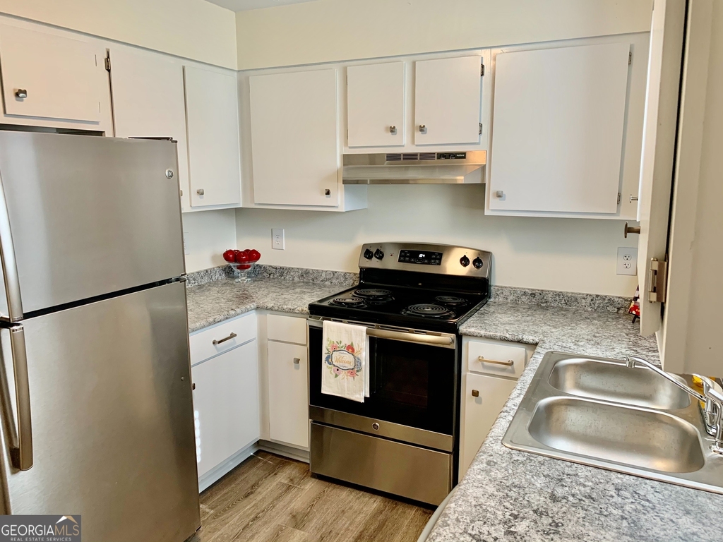 322 Powder Springs Street - Photo 6