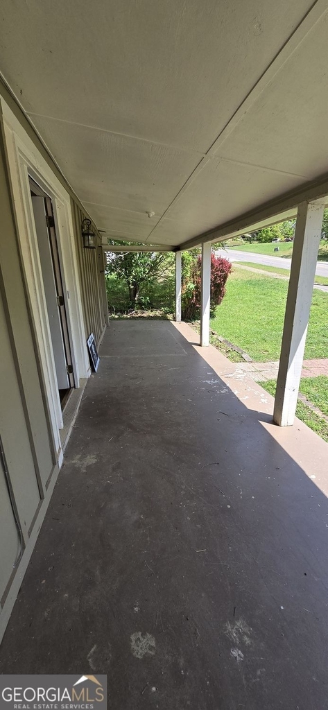 513 Blue Ridge Avenue - Photo 1