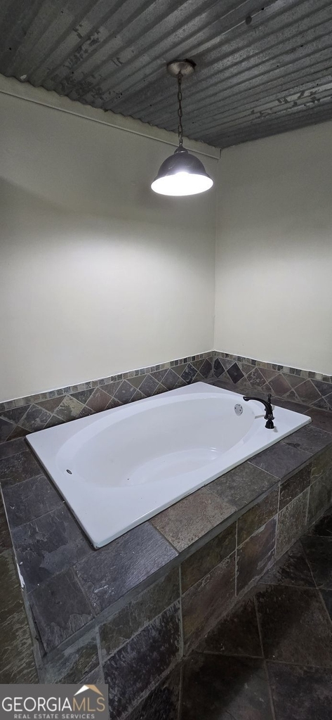 513 Blue Ridge Avenue - Photo 19