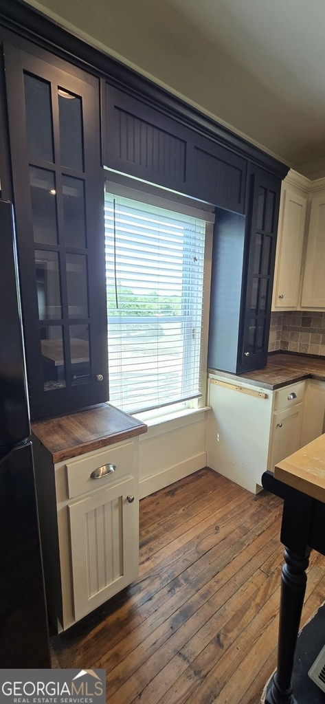 513 Blue Ridge Avenue - Photo 12