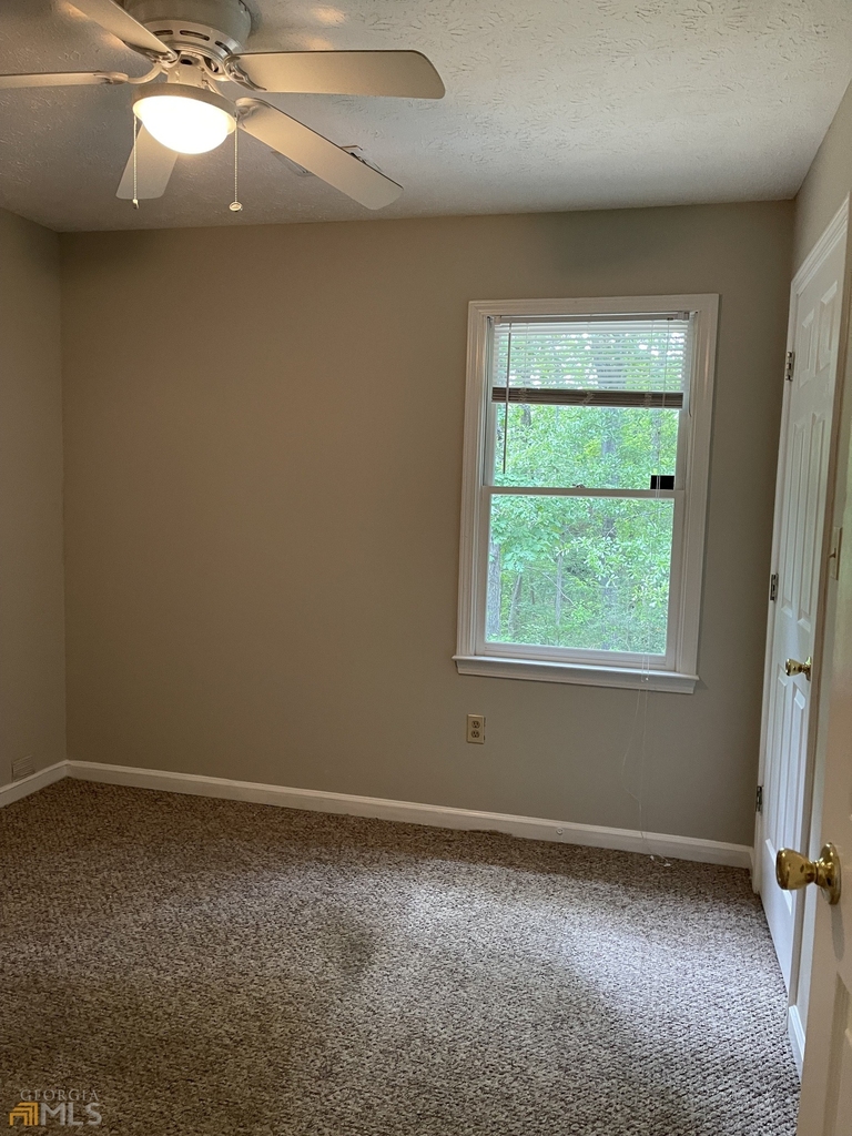 130 Beth Court - Photo 9