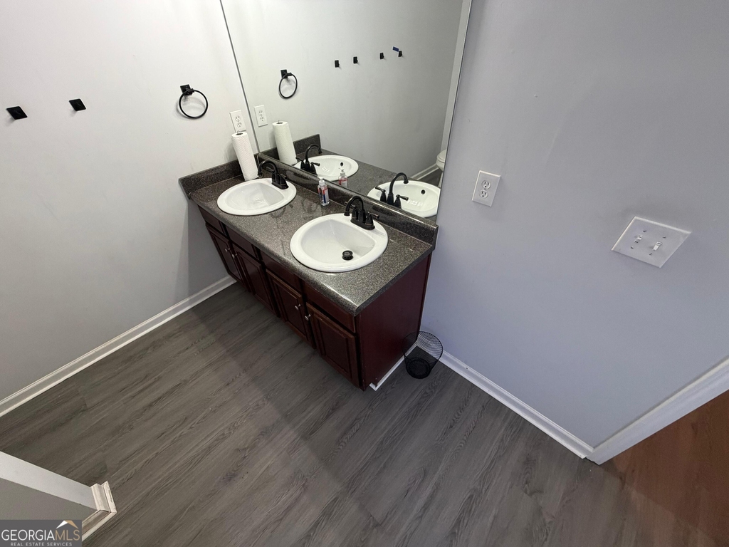 5589 Grande River Road - Photo 10