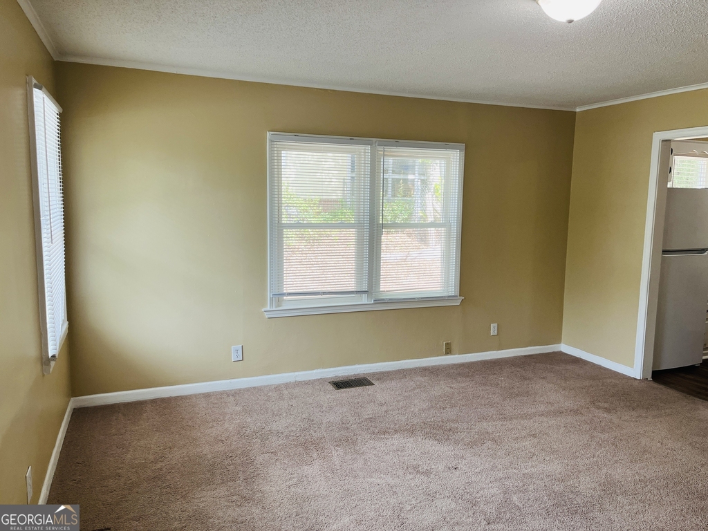 69 4th Street - Photo 5