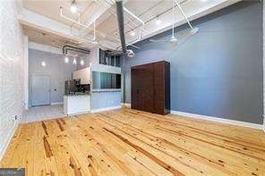 210 Walker Street Sw - Photo 8