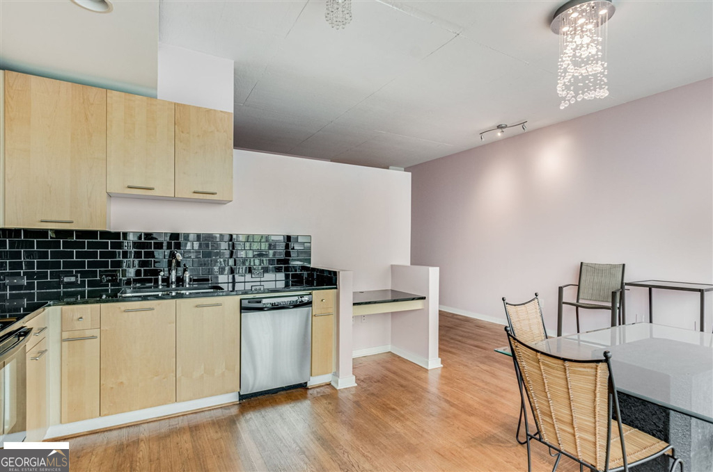 3324 Peachtree Road Ne - Photo 7