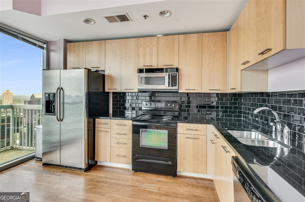 3324 Peachtree Road Ne - Photo 5