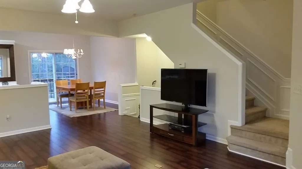 3423 Lathenview Court - Photo 6