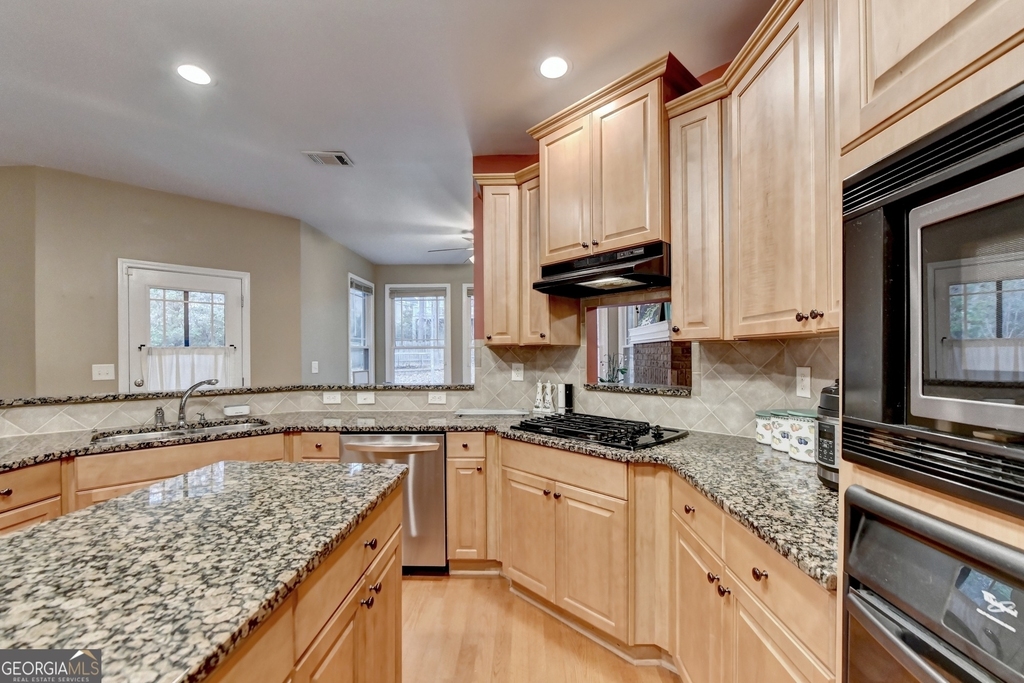 2213 Hamilton Mill Parkway - Photo 32