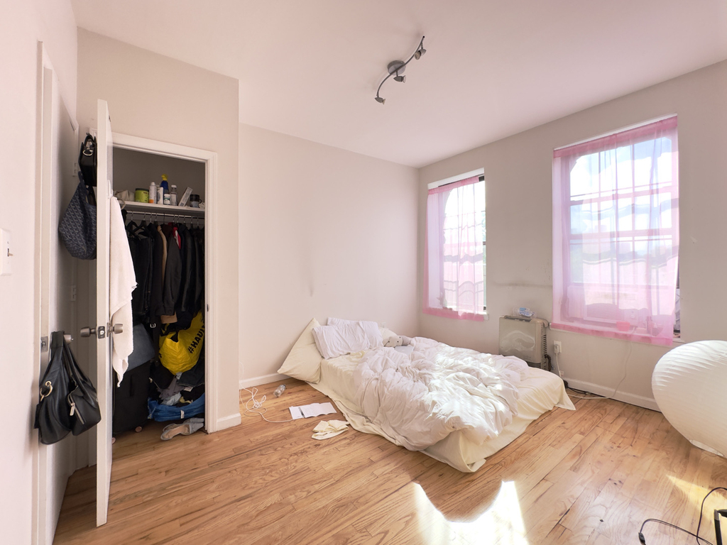 20 Covert Street - Photo 1