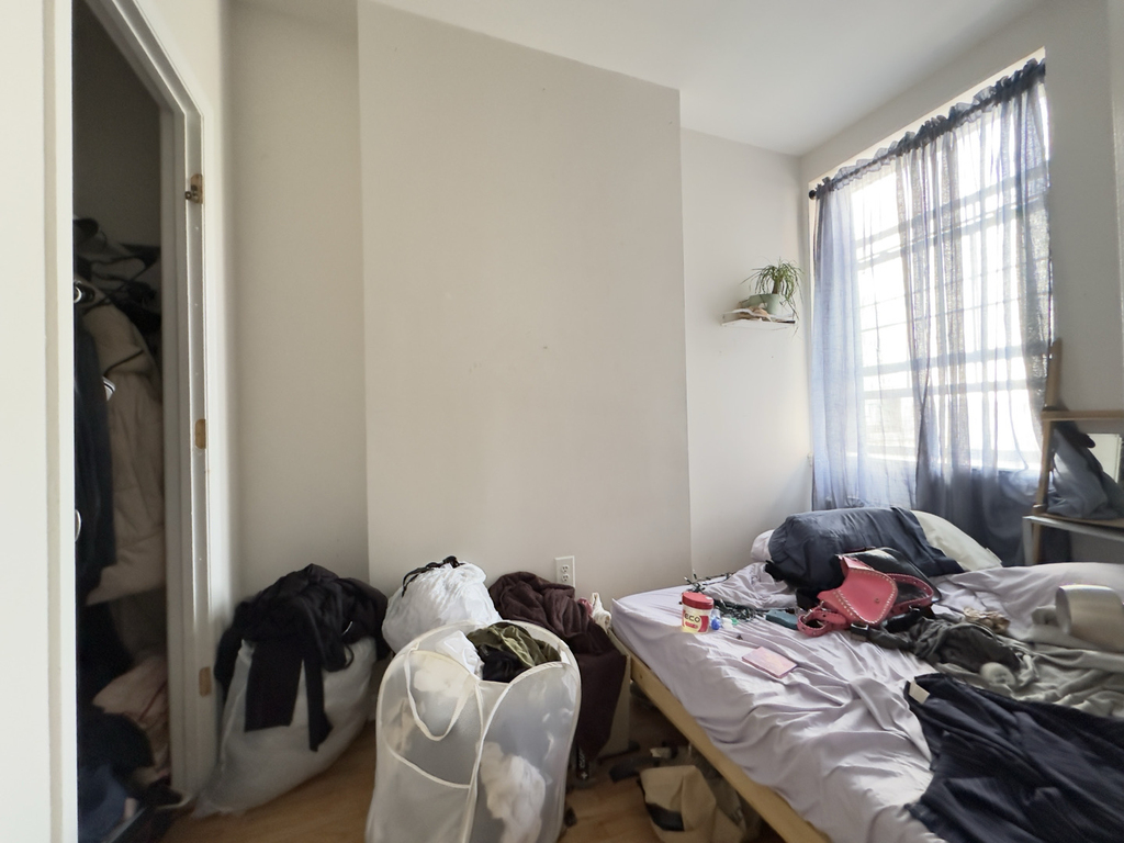 20 Covert Street - Photo 6