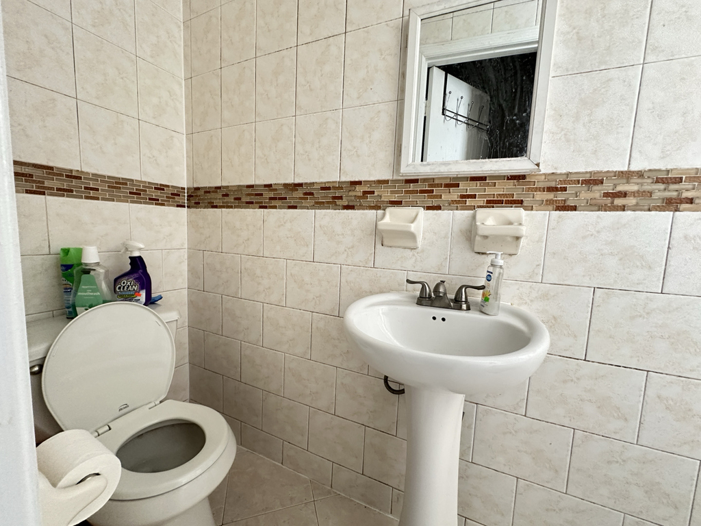 20 Covert Street - Photo 8