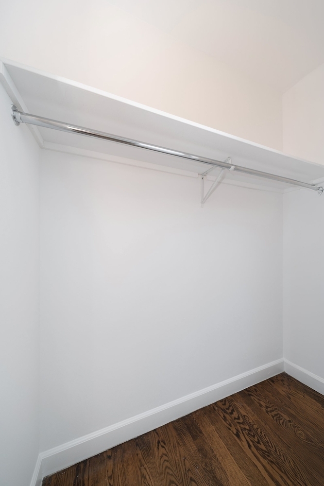 W 91ST ST - Photo 5