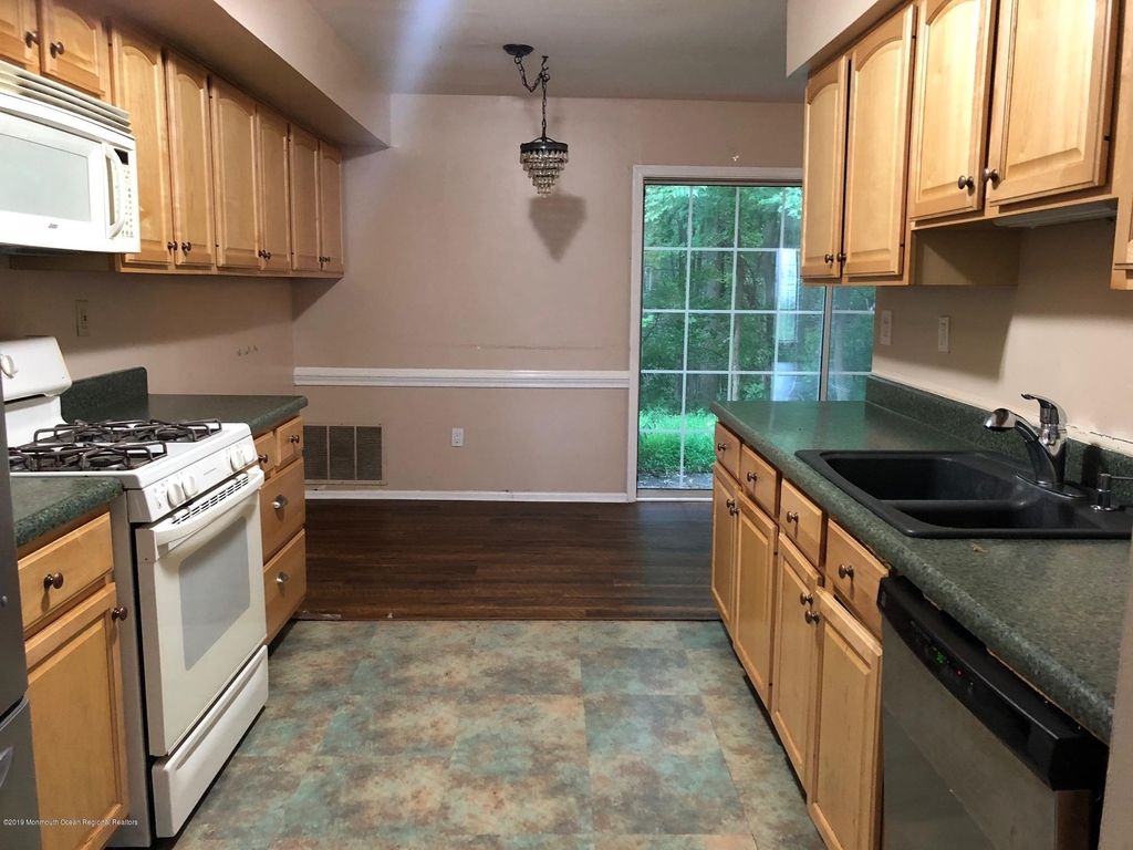 76 Foxwood Place - Photo 7