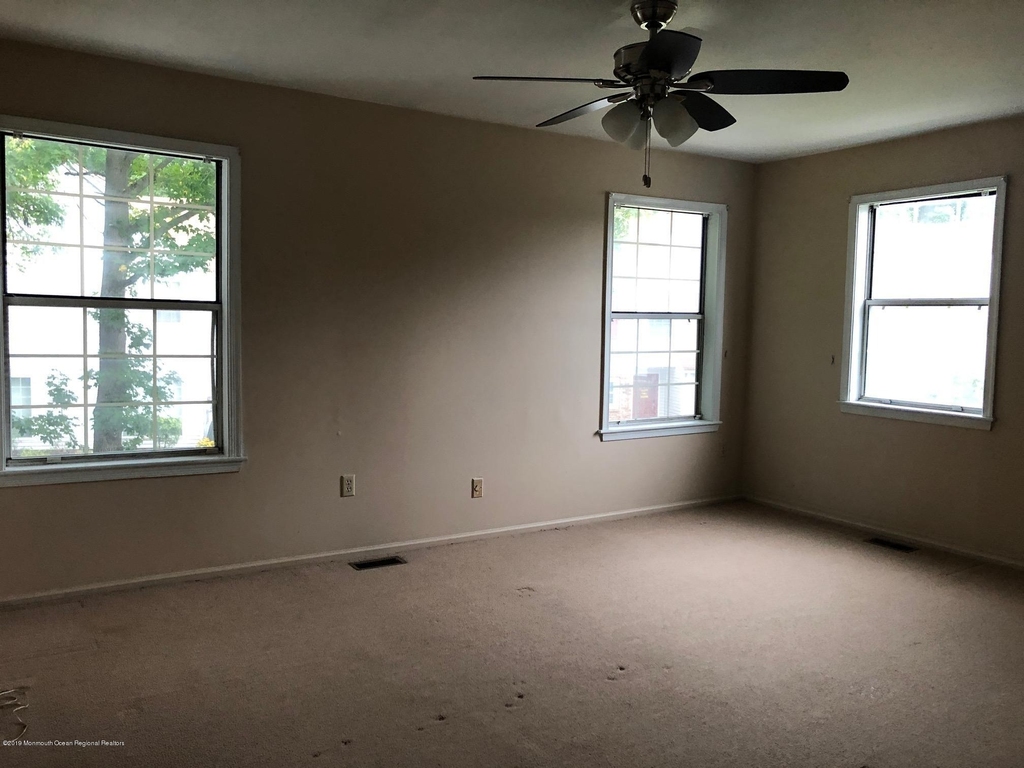 76 Foxwood Place - Photo 10
