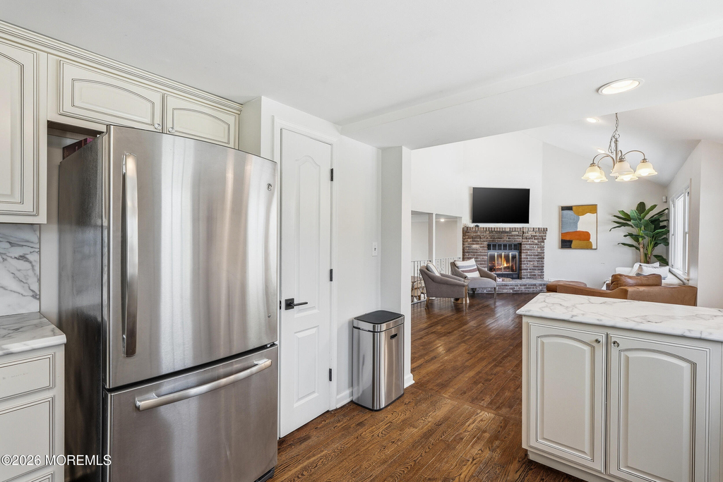 4 Cheryl Drive - Photo 14