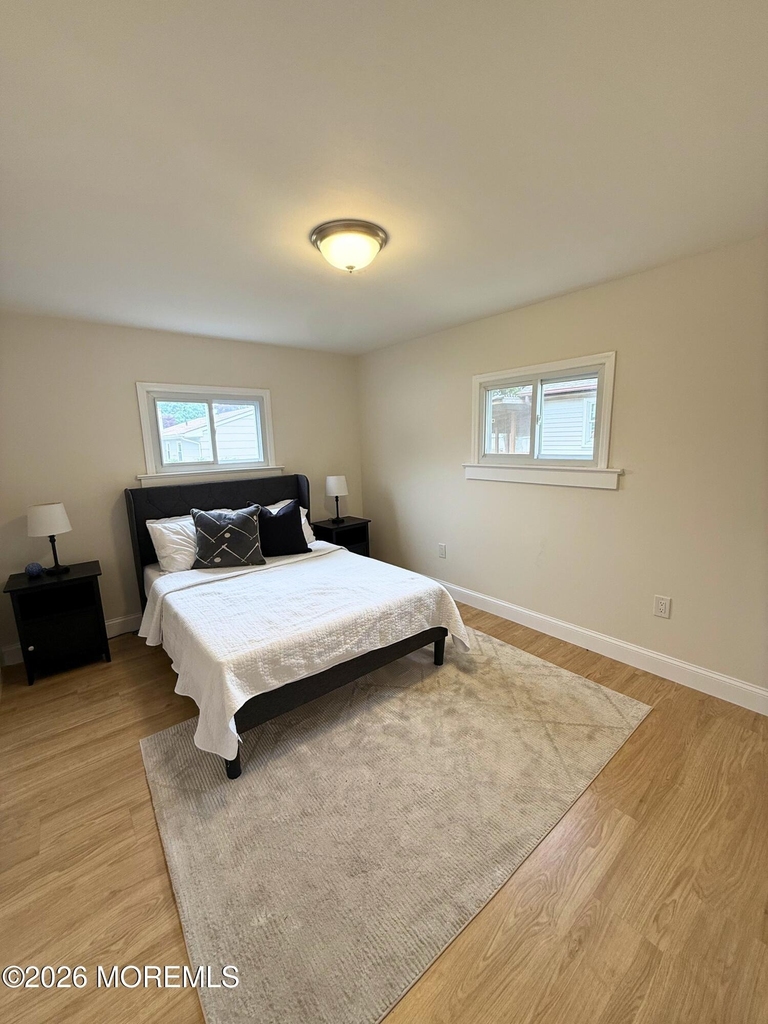 484 Bara Street - Photo 10