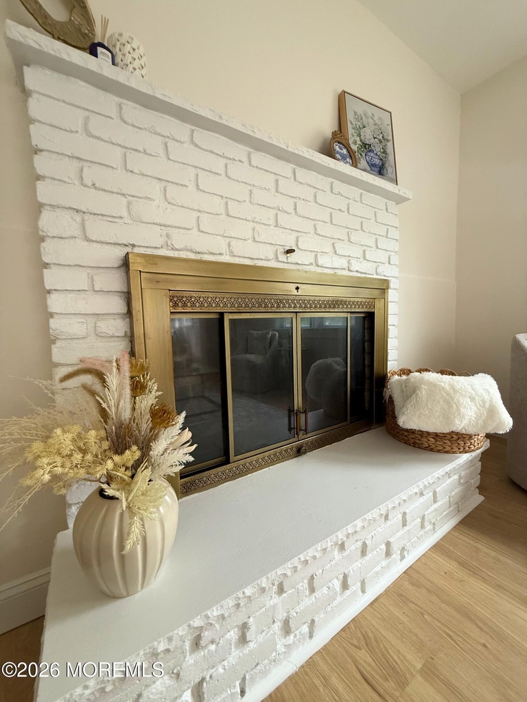484 Bara Street - Photo 3