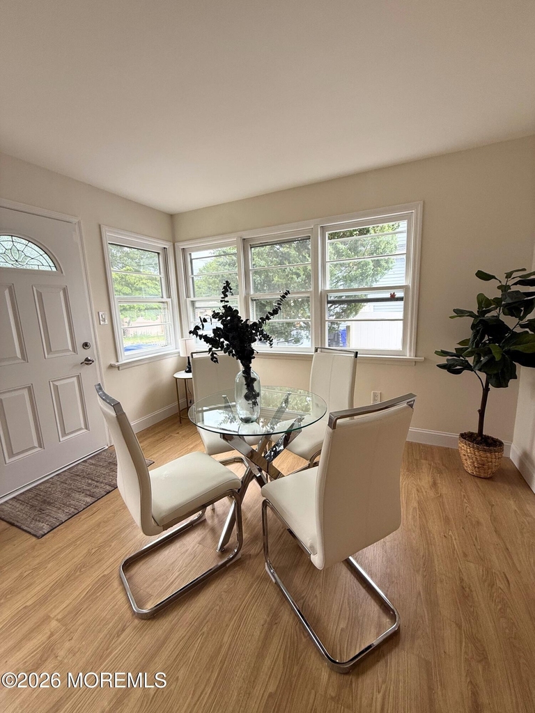 484 Bara Street - Photo 5