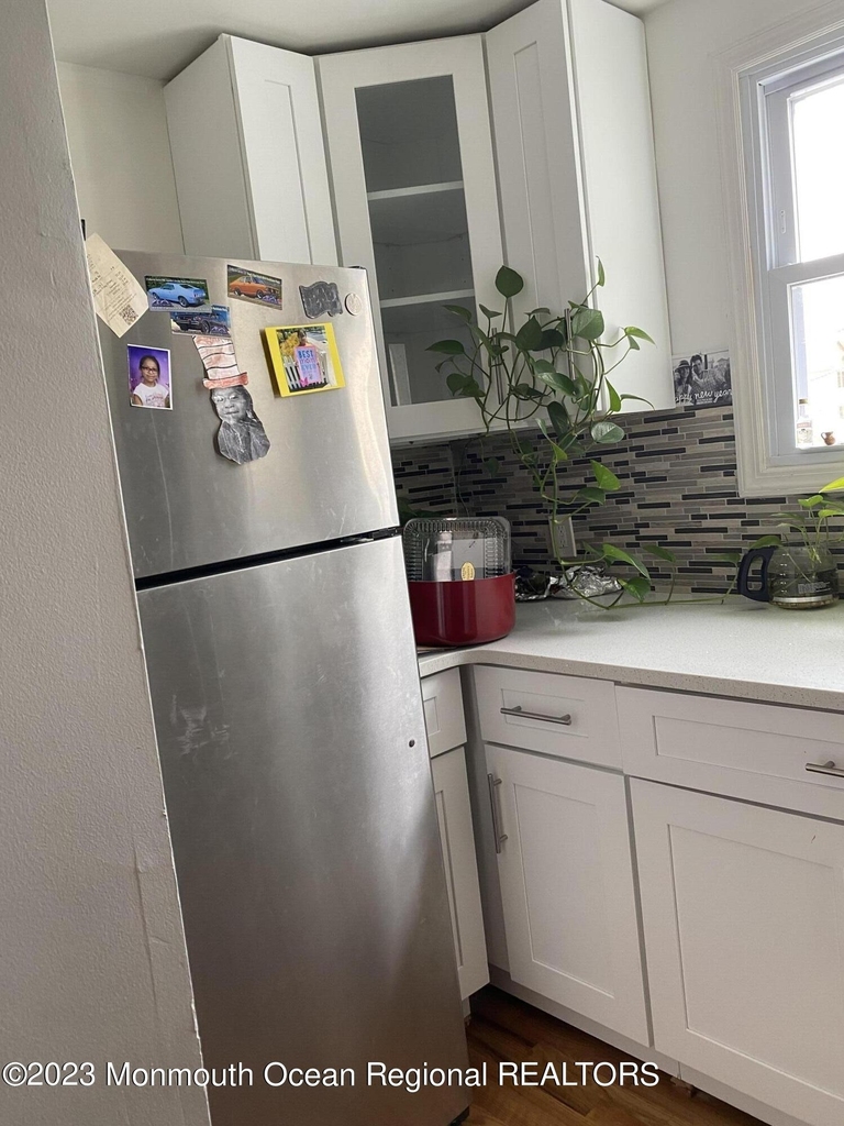 35-37 Hudson Avenue - Photo 8