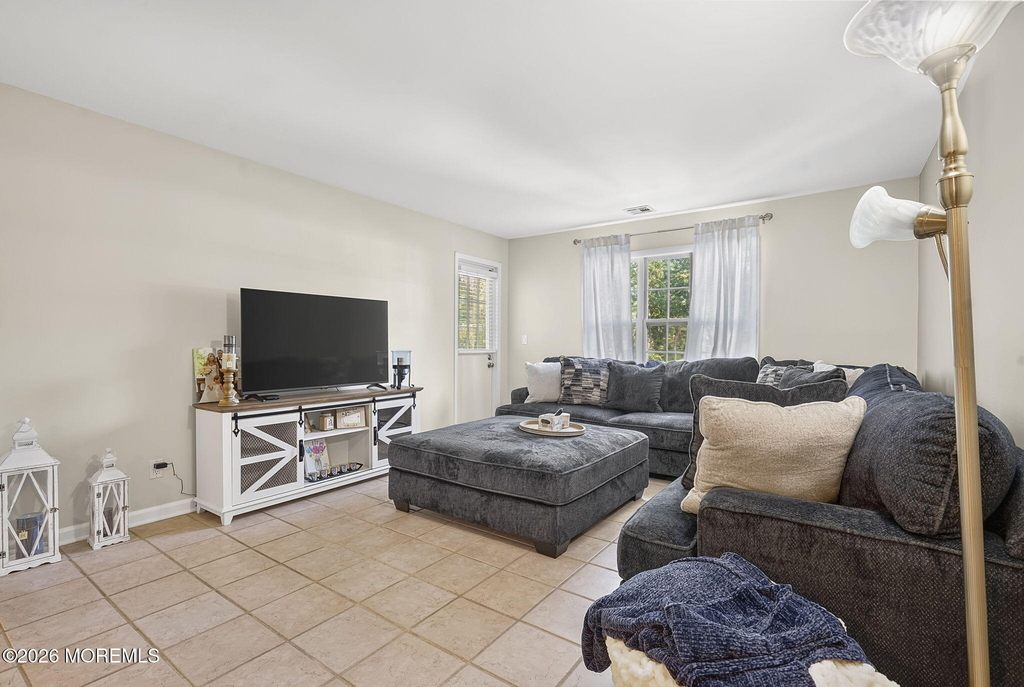 231 Atlantic Street - Photo 1