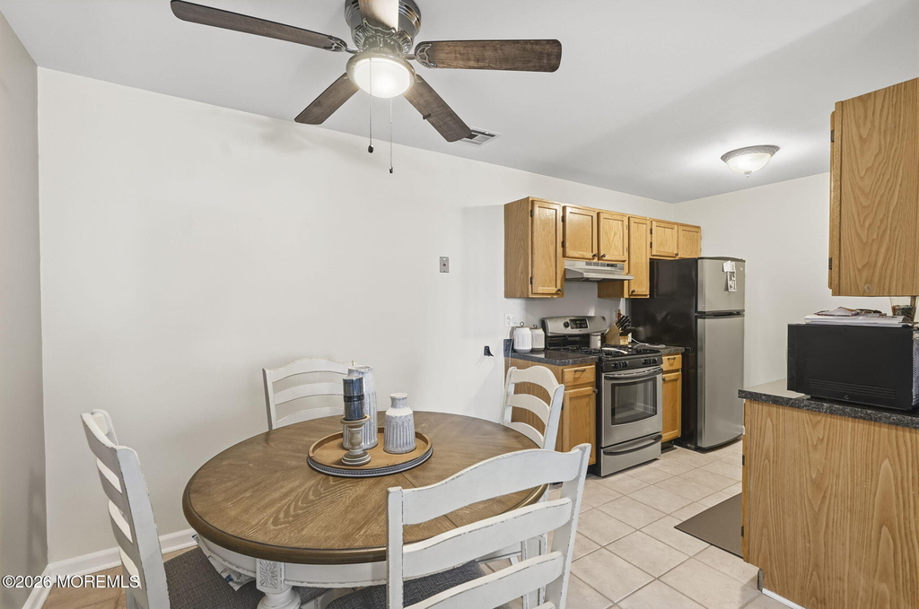 231 Atlantic Street - Photo 4