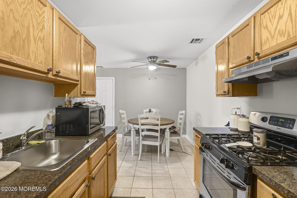 231 Atlantic Street - Photo 6