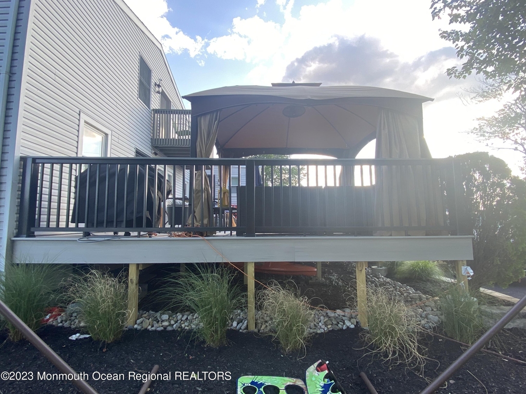 245 Monmouth Boulevard - Photo 16