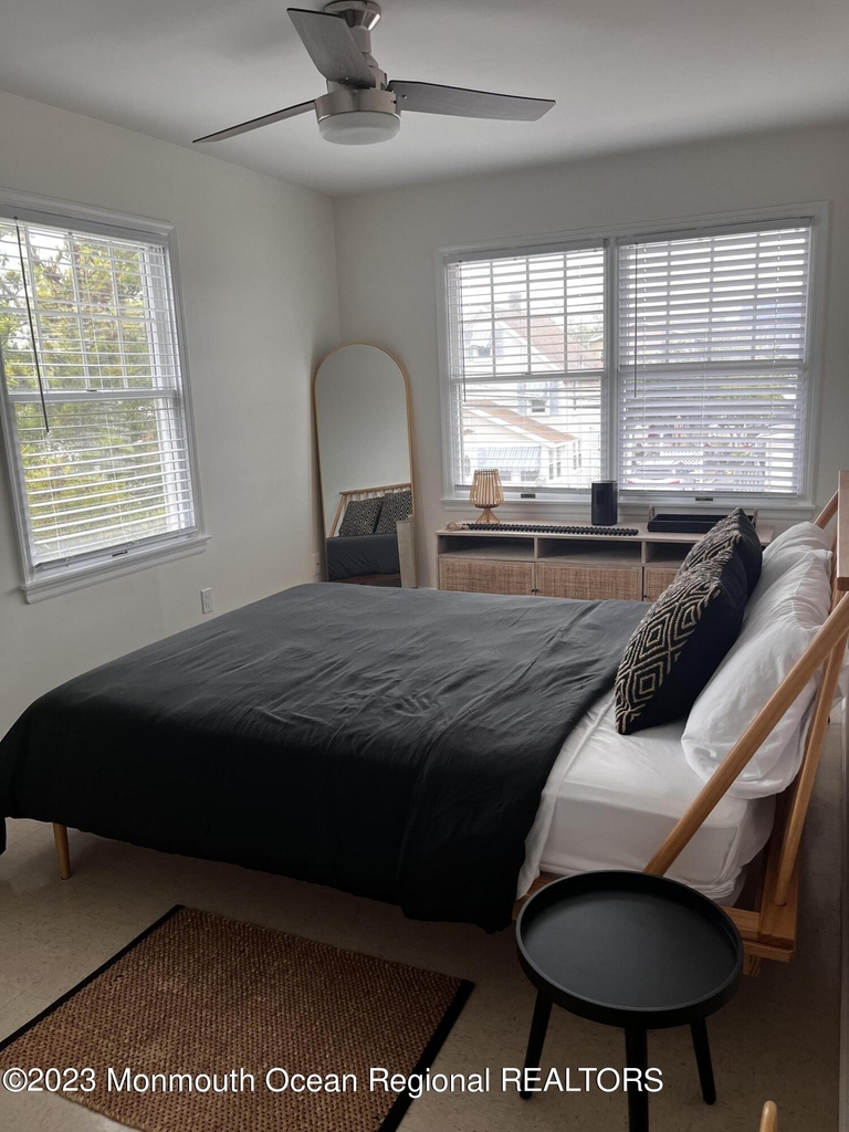 1100 Barnegat Avenue - Photo 17