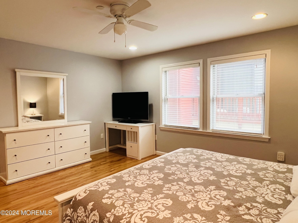 132 Hancock Avenue - Photo 17