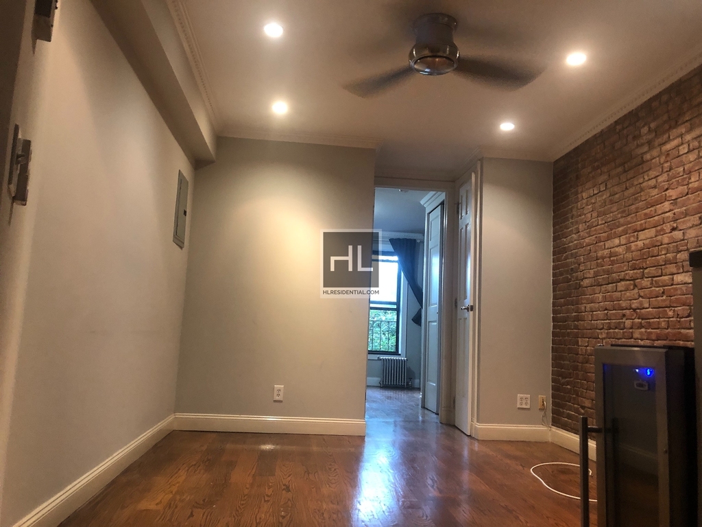 East 102nd Street - Photo 2