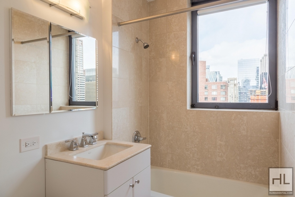 West 48th Street - Photo 1
