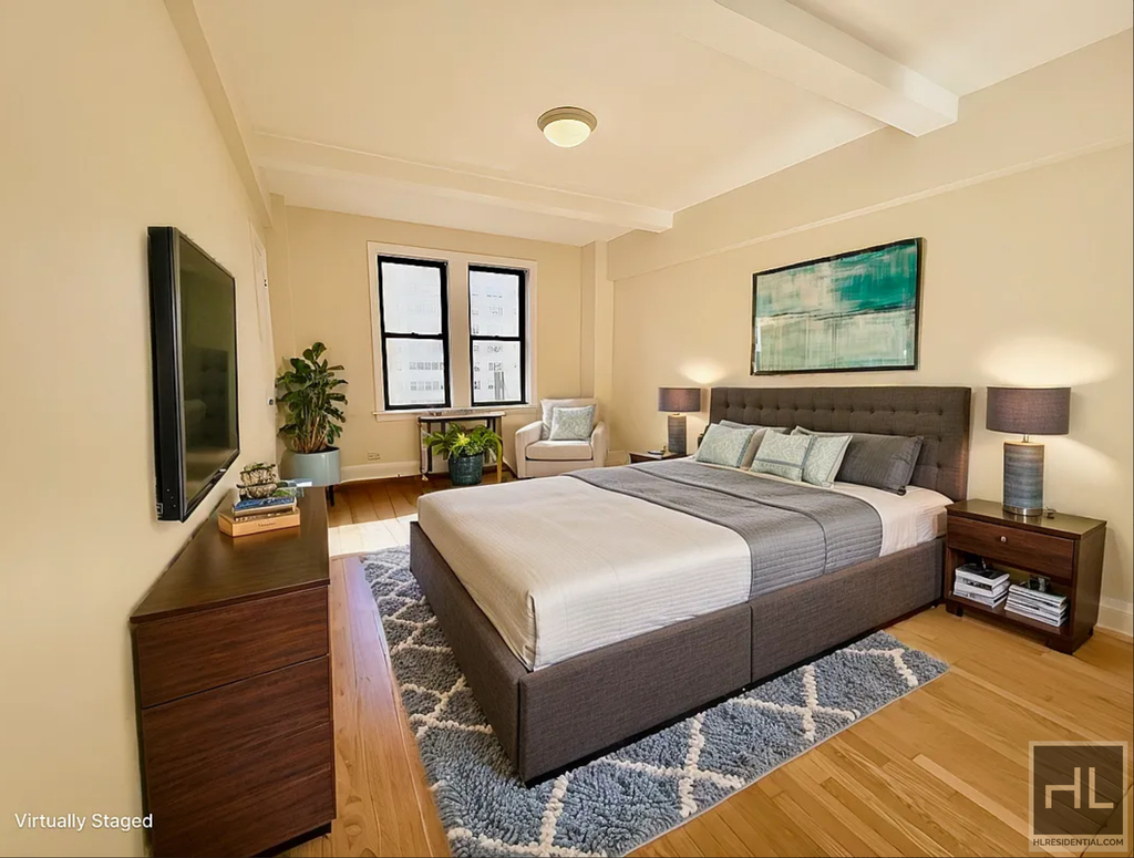 East 68 Street - Photo 3
