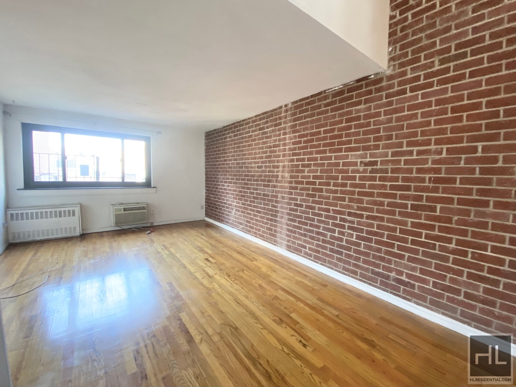 East 80 Street - Photo 1