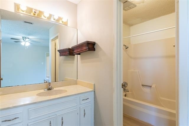 1733 Chucker Court - Photo 13