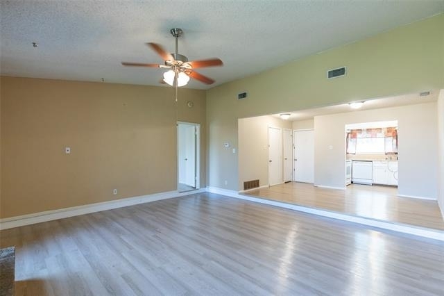 1733 Chucker Court - Photo 4