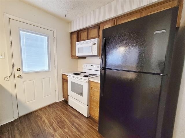 929 W Hickory Street - Photo 5
