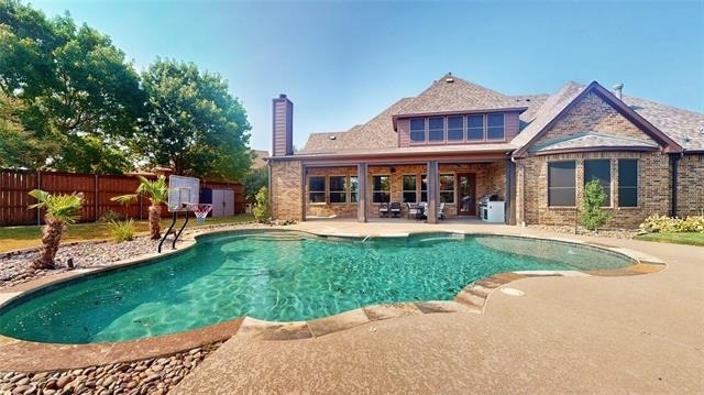 1641 Hidden Bluff Court - Photo 32
