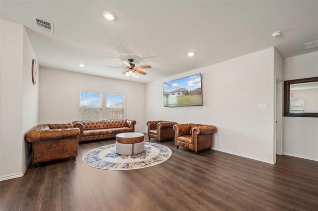 901 Euston Street - Photo 6