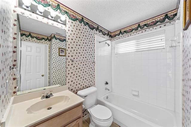 764 Whitman Place - Photo 12