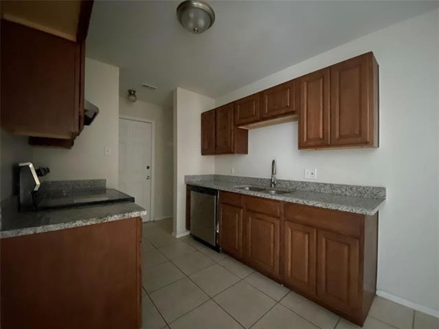 1816 Bessie Street - Photo 3